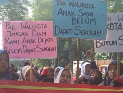 Meminta Kebijakan  Membuka Jalur Optimalisasi Agar Anak Anak Depok Bisa Sekolah