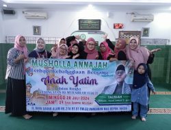 Menghargai Anak Yatim , bersedekah Serta Menyantuni Anak Yatim.di Musholla AN NAJAH Perikanan Depok