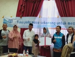 Dua Siswi SD Dapat Bantuan, Bang Imam Apresiasi Yaga Yingde Group