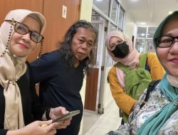 Istri  Menderita Kanker  LIMPHOMA, INONG “UKA-UKA” Mendapat Santunan Dari ALUMNI IISIP  ANGKATAN 87