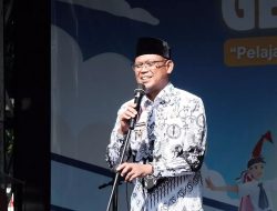 Imam Budi Hartono memuji keberhasilan Dinas Pendidikan (Disdik) Kota Depok