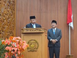 Rapat Paripurna  Menetapkan  Supian Suri – Chandra Rahmansyah Sebagai Wali Kota dan Wakil Wali Kota Depok